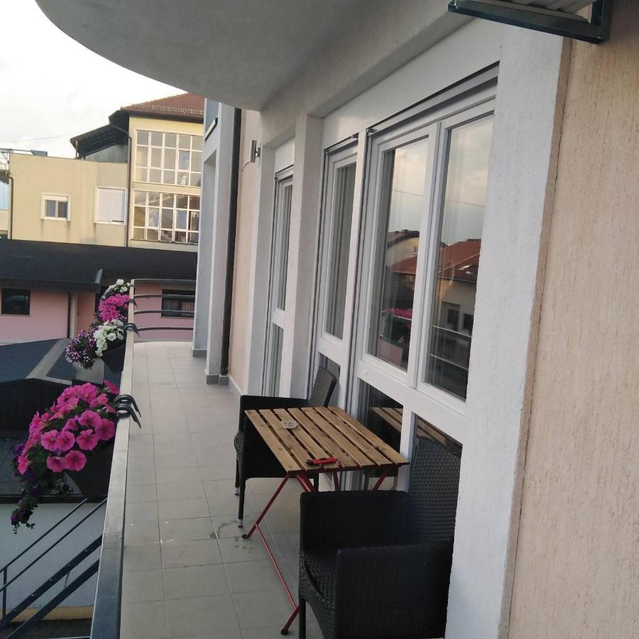 Apartman Zagreb , With Balcony And Free Parking Luaran gambar