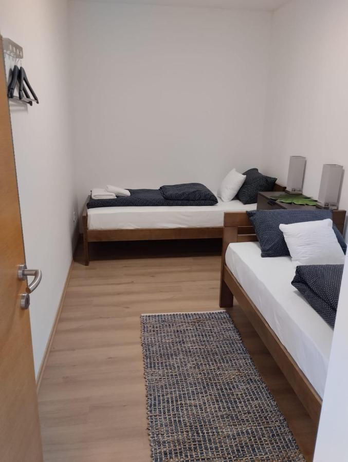 Apartman Zagreb , With Balcony And Free Parking Luaran gambar