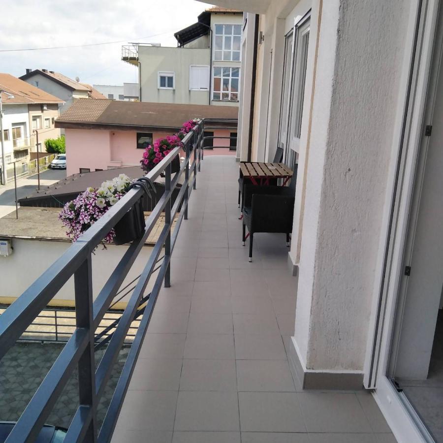 Apartman Zagreb , With Balcony And Free Parking Luaran gambar