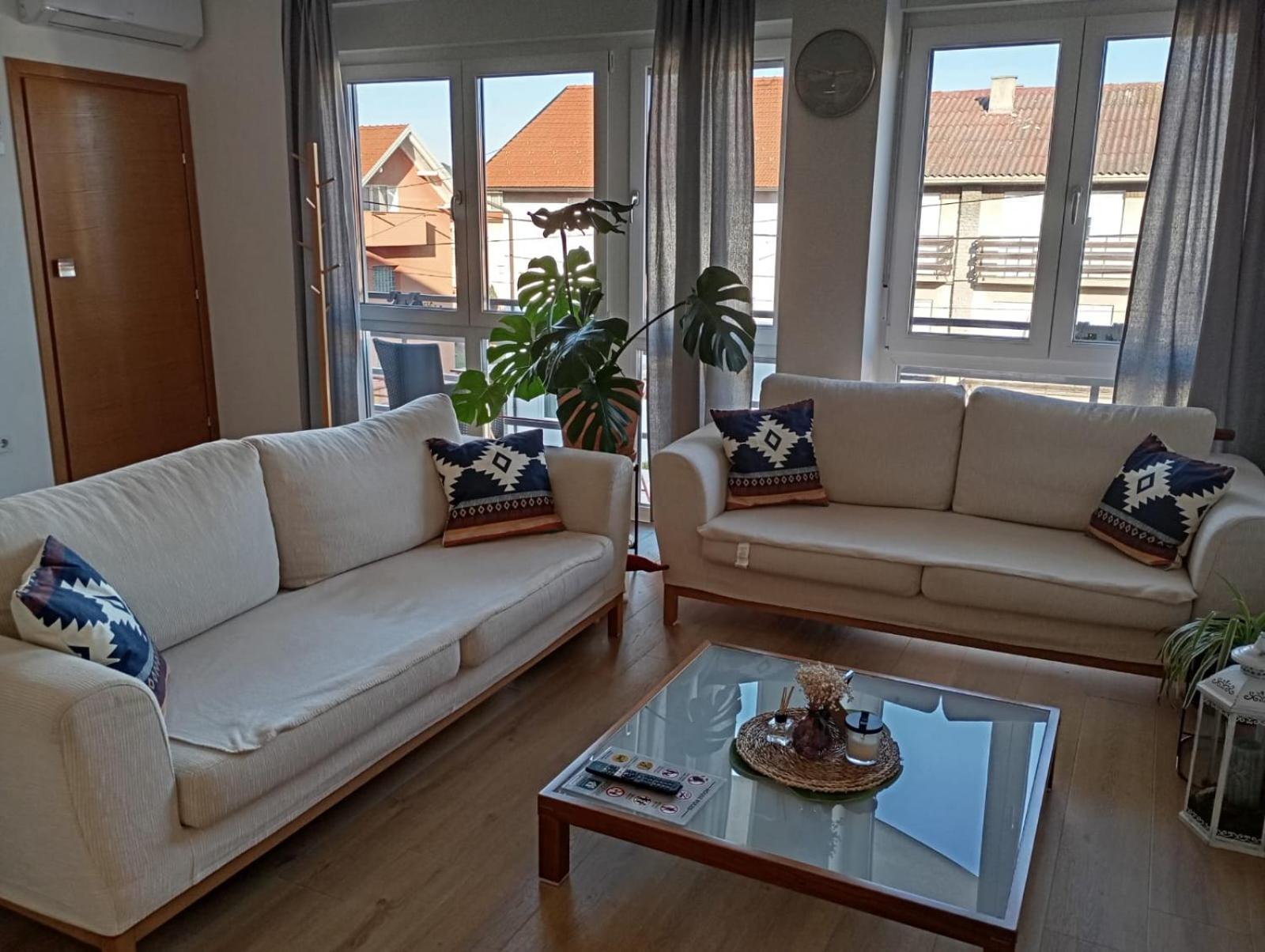 Apartman Zagreb , With Balcony And Free Parking Luaran gambar